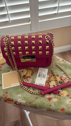 MK purse