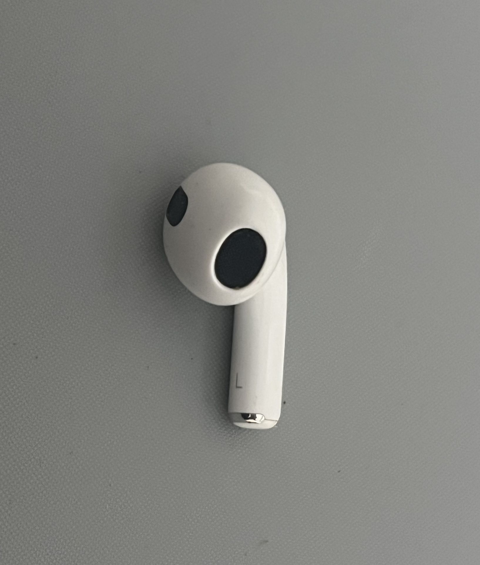 Apple AirPods 3rd Generation - LEFT Ear Replacement Only (A2564) 