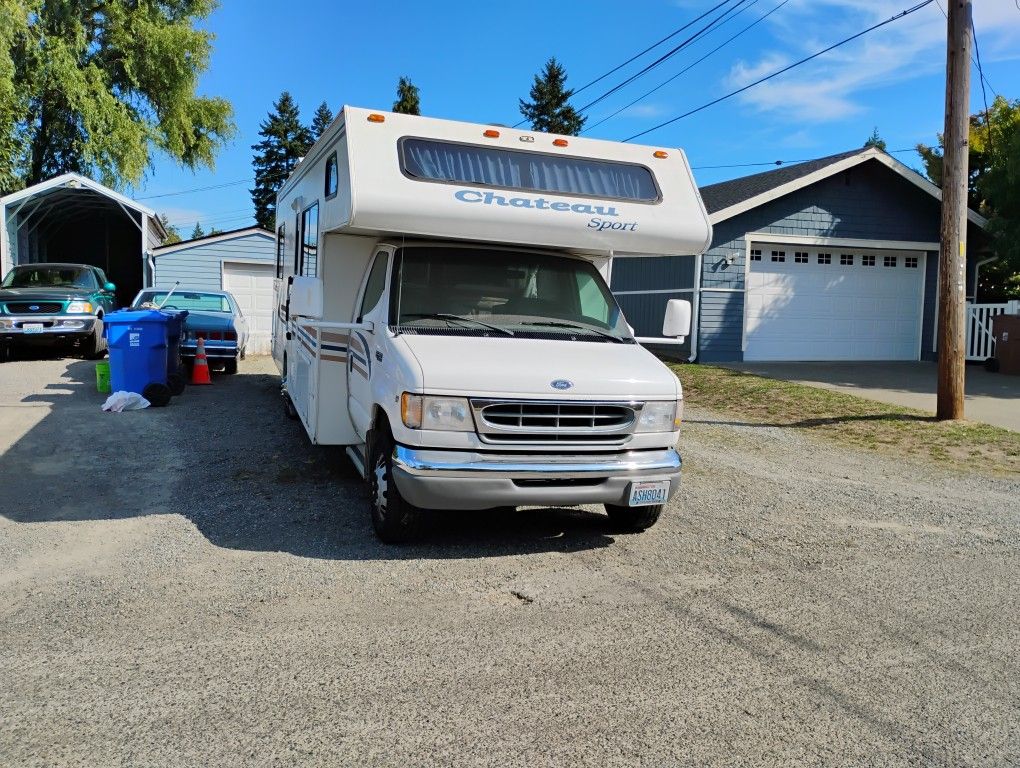 2001 Ford Chatue sport