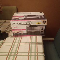 Black & Decker 4 Slice Toaster Oven