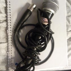 Shure Pg 58 Microphone