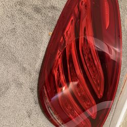 2014-2018 Mercedes S550 S560 OEM Tail Light