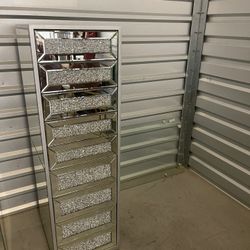 9 Drawers Vanity 