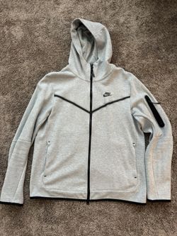 Men Nike Tech Gray Fleece 
