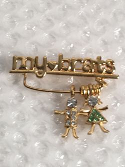 MY BRATS GOLD TONE RHINESTONE BROOCH