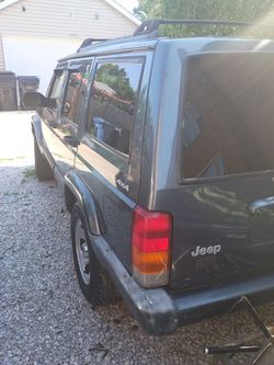 2003 Jeep Cherokee