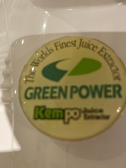 Brand new never used green power juicer.