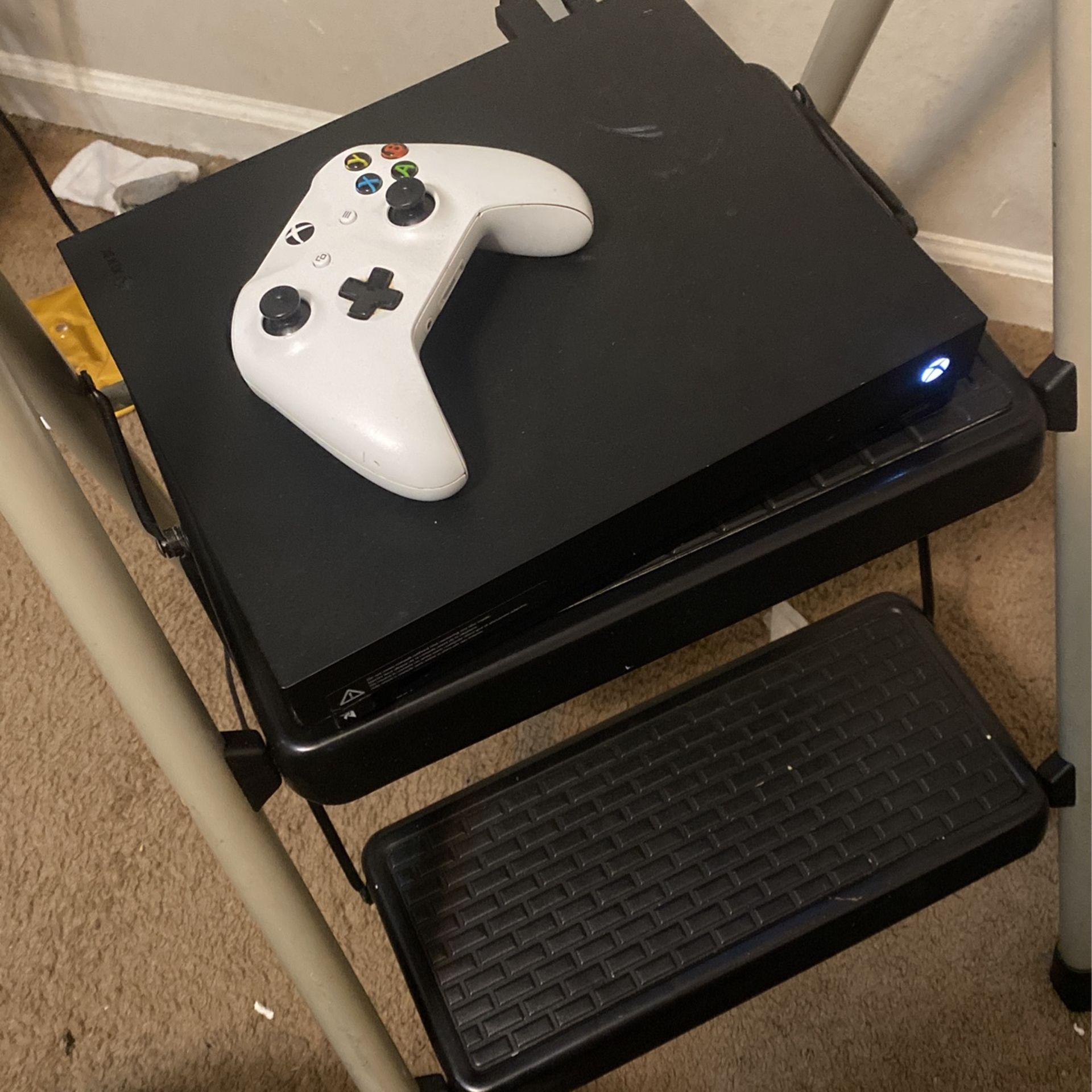 xbox one x.