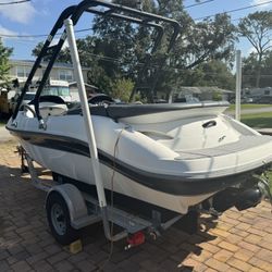 1800 Sea Doo Challenger 