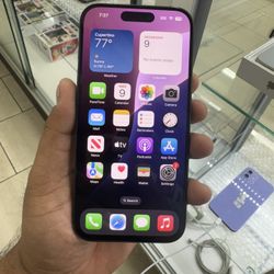 Iphone 15 pro 256gb Factory unlocked with box and accessories 
