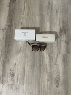 Varsace Glasses