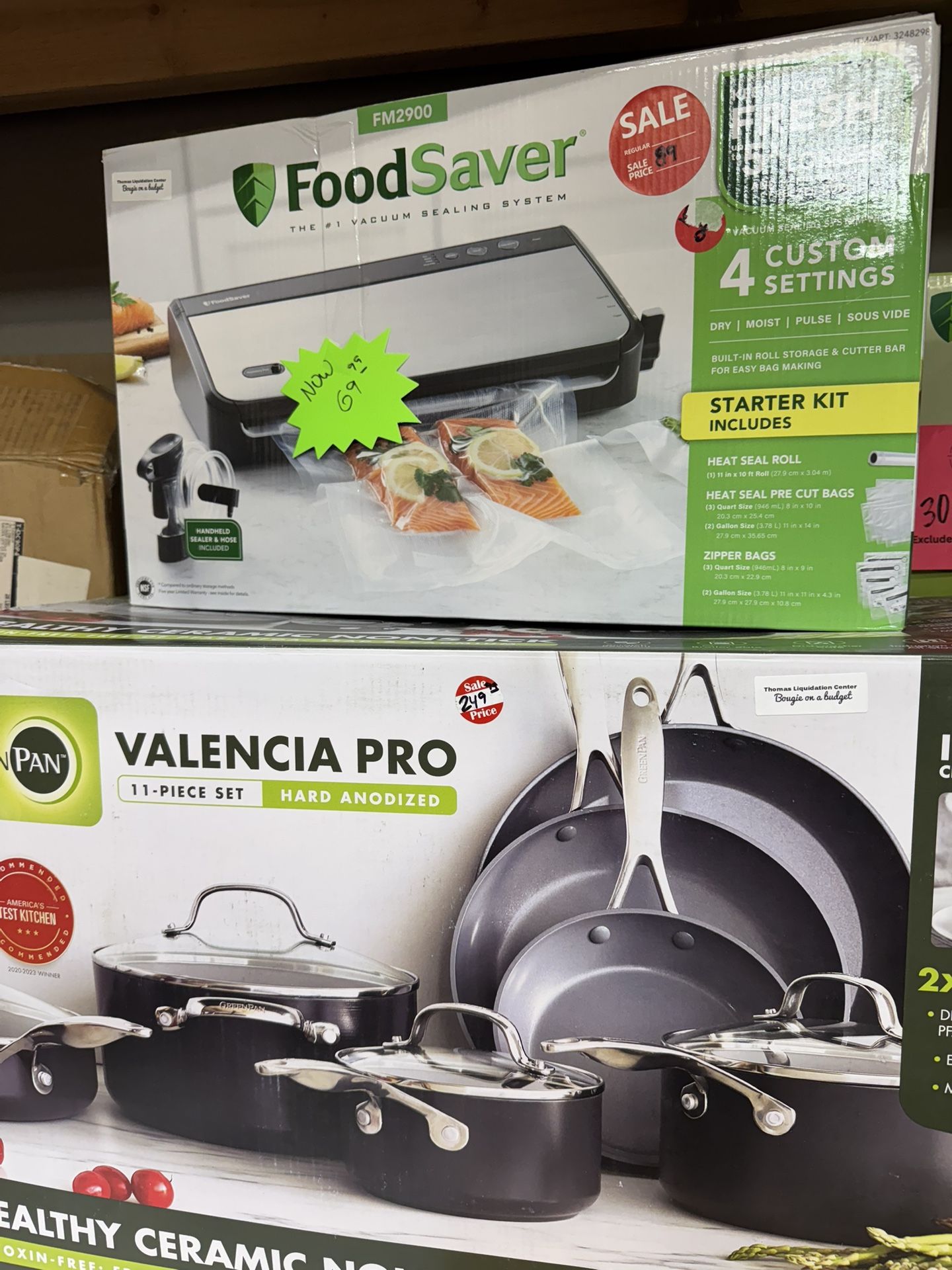 New Inventory Weekly. Small Appliances, Bedding , Furniture, Home Decor And Much More.