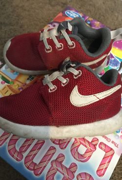 Used toddler Nike