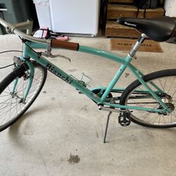 Blanchi Milano Hybrid Bike