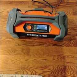 Ridgid RADIO Bluetooth 
