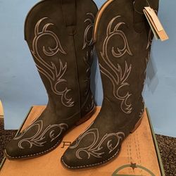 🖤🔥 NEW Roper Women’s Riley Embroidered Cowboy Boots – Size 11 🔥🖤