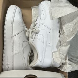 Nike Air Force 1 Low 'Triple White' sneakers. 