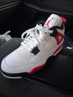 Air Jordan 4 Retro Fire Red Sneaker