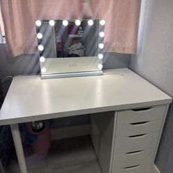 White Desk/vanity And Mirror 
