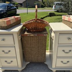 Vanity / Dresser with Storage Baskets