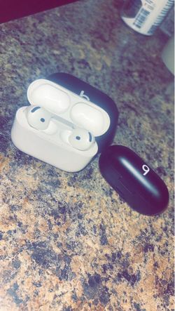 Air pods beats idk what kind all for 180$