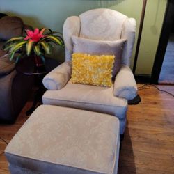 Gorgeous White Vintage Wingback Chair And Ottoman With Free Slip Cover