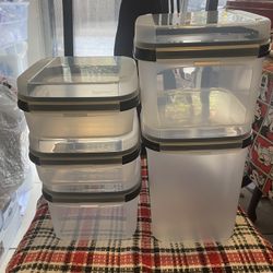 tupperware