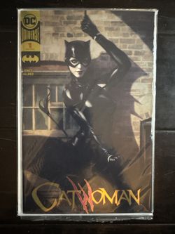Catwoman 1 - Gold Foil Variant - NM ~ Artgerm Cover ~ DC Boutique Con 2018