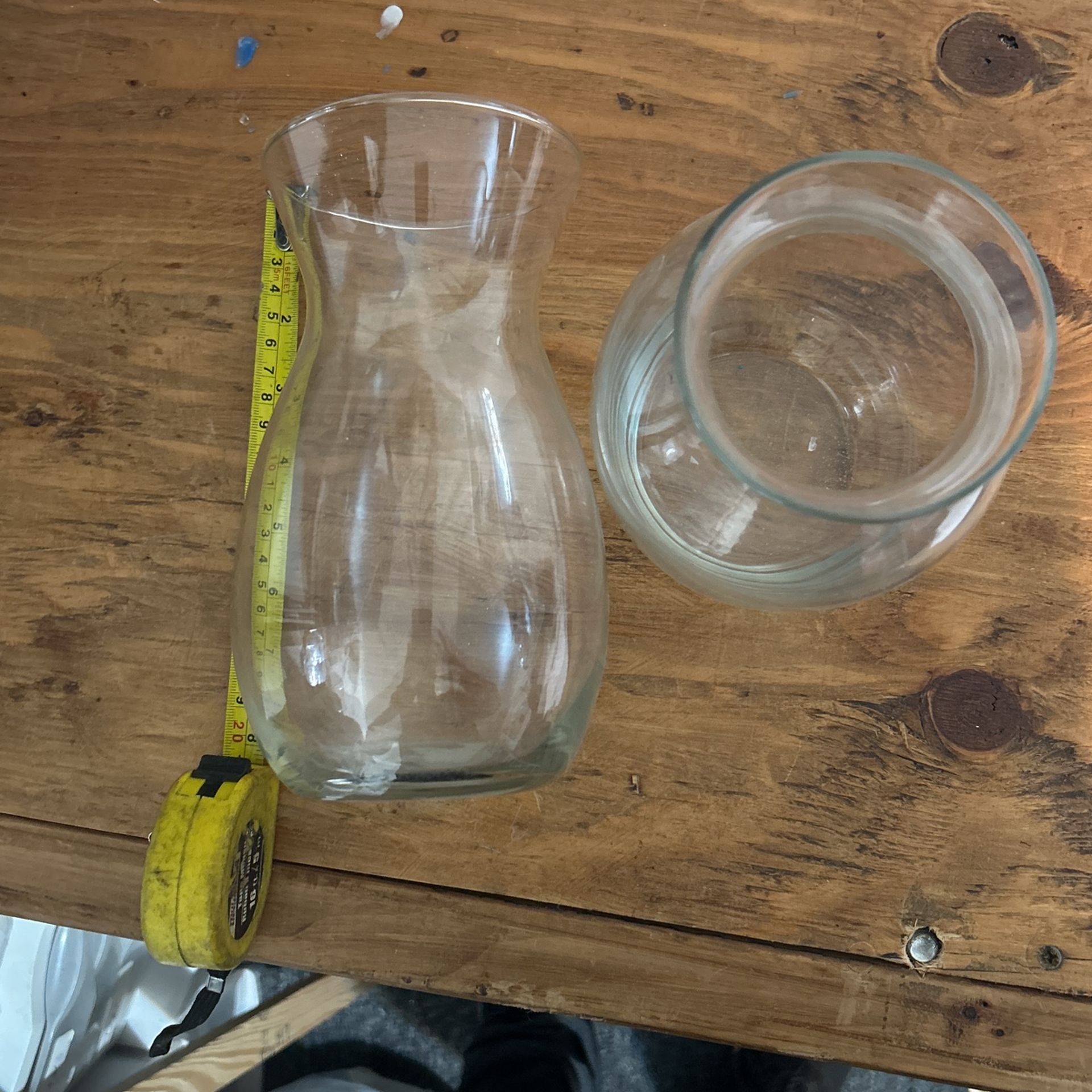 2 Flower Vases