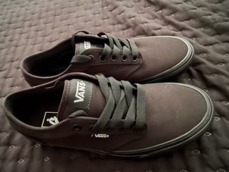 VANS Size 8 men’s