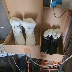 Fashi.\nOn snow boots