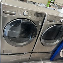 LG Front Load Washer And Dryer Set 
