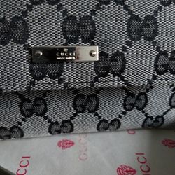 GUCCI Wallet 