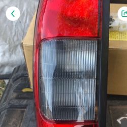 New left tail light for 2004 Nissan explorer