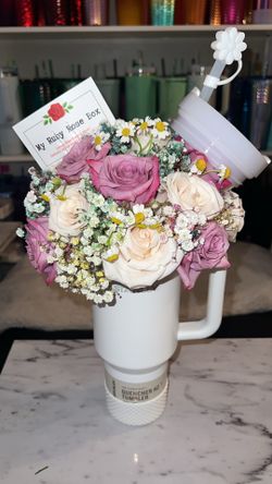 Stanley cup flower Bouquet