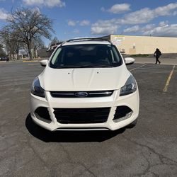 2015 Ford Escape titanium