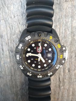 Luminox Scott Cassell 300M Deep Dive CARBONOX Sapphire Watch XS1555