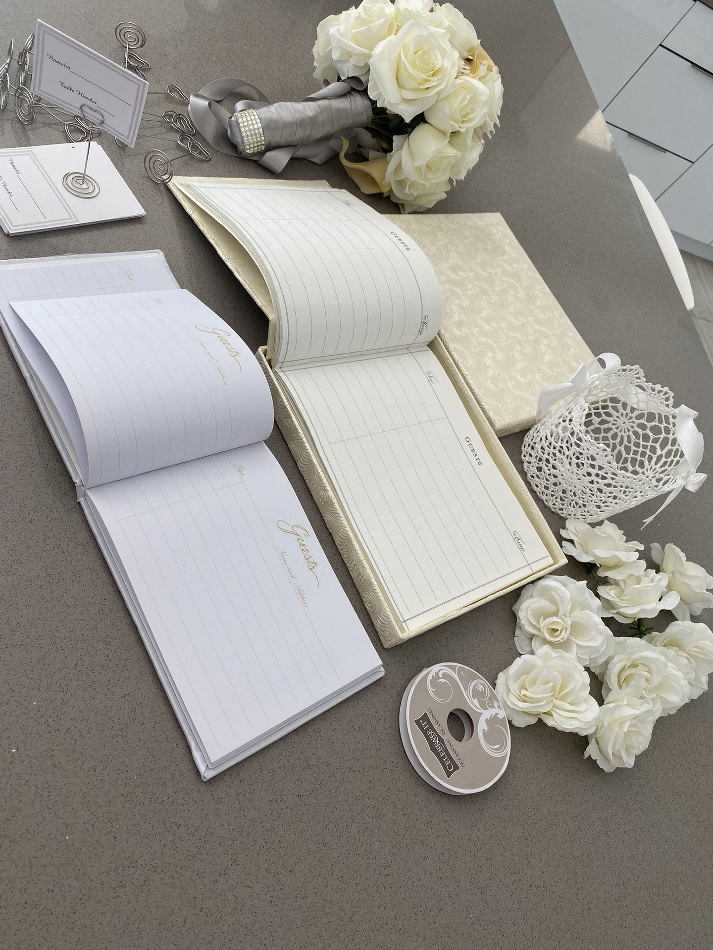 Wedding Accessories And Decoration