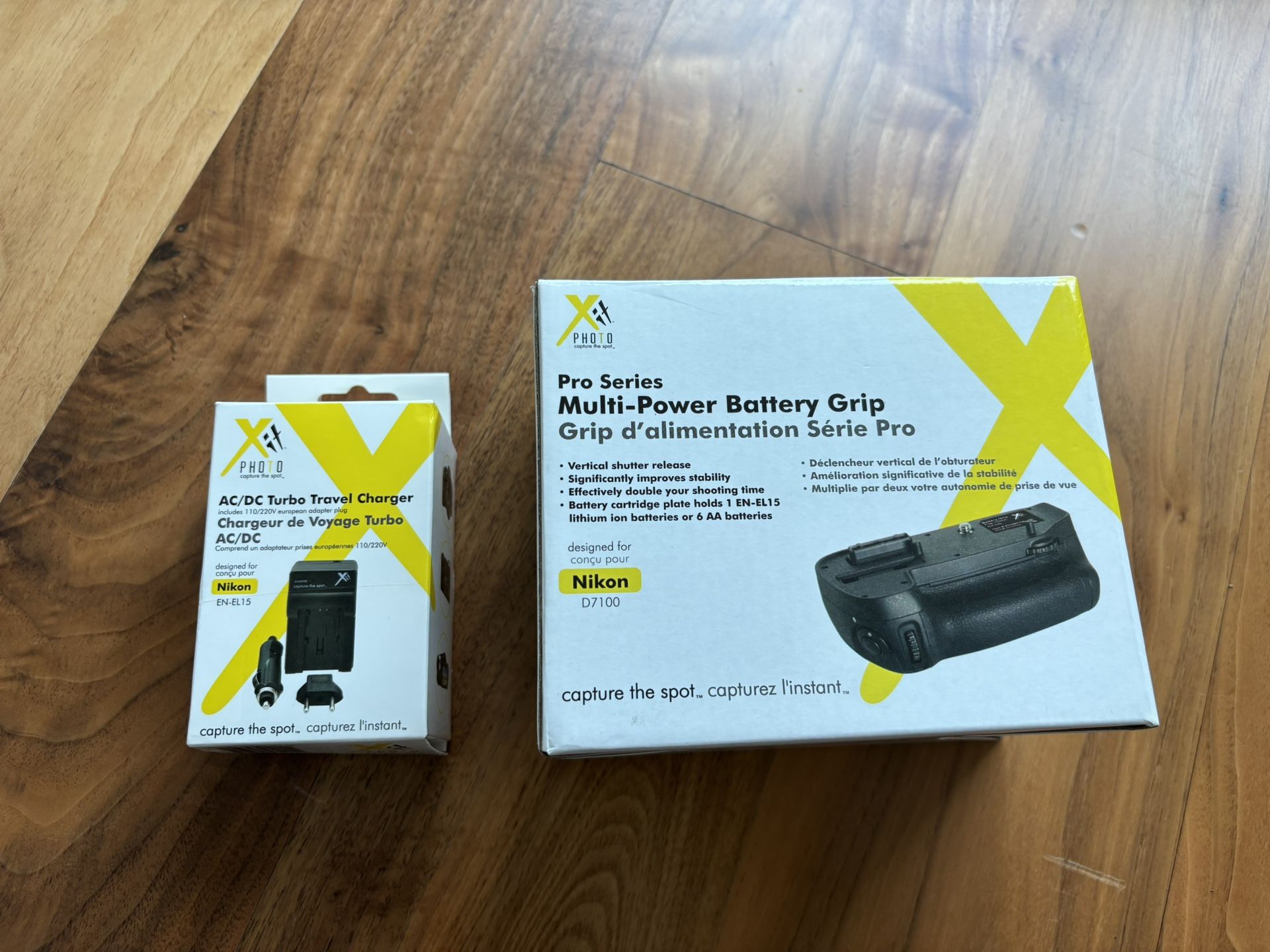 Xit Pro Series Multi Power Battery Grip for Nikon D7100 & AC/DC Turbo Travel Charger