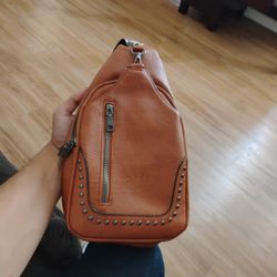 Sling Satchel Sam & Hadley 