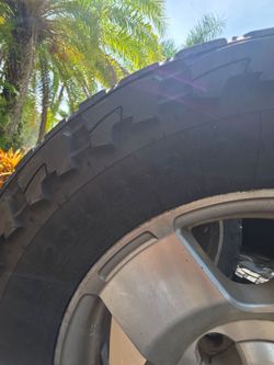 Toyota Tundra rims and tires 18inch