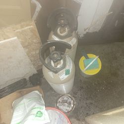 Co2 Cylinders