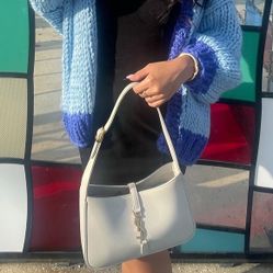 Shoulder Bag: LE 5 À 7 IN SMOOTH LEATHER