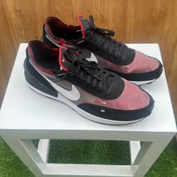 Nike Waffle One SE Bred Men’s NEW