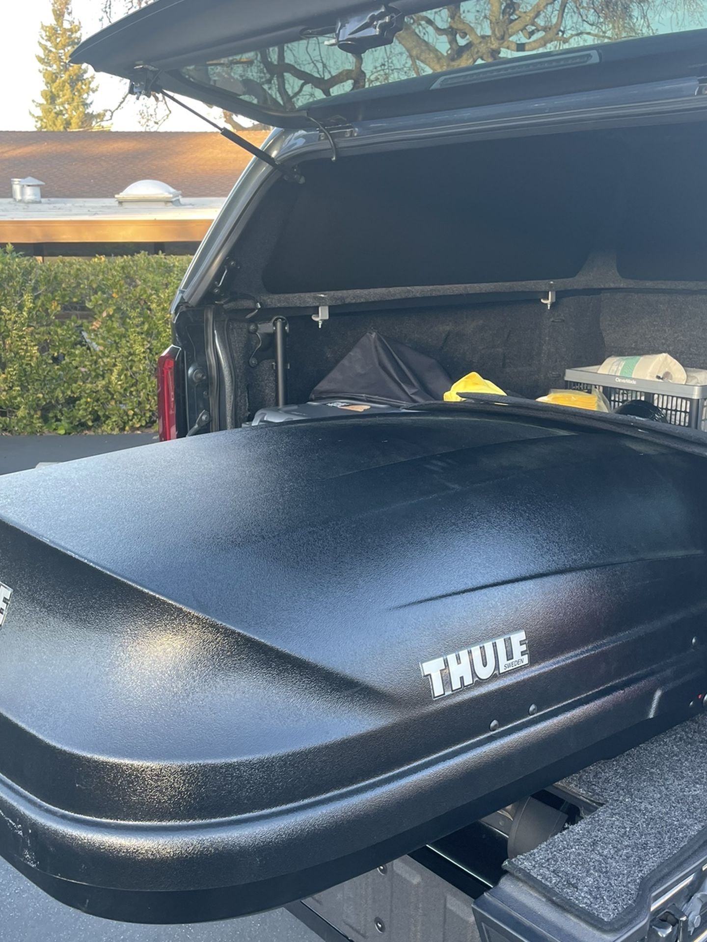 Roof Cargo Box Thule Sweden