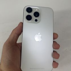 iPhone 15 Pro Max Unlocked 256gb 