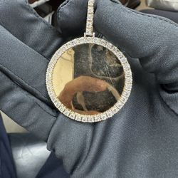 10k Yellow Gold Picture Pendant W/ Natural Diamonds