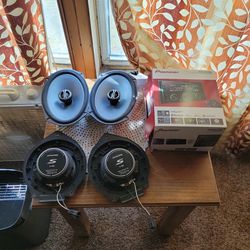 Used Speaker and Radio Bundle