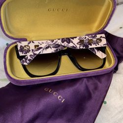 GUCCI SUNGLASSES