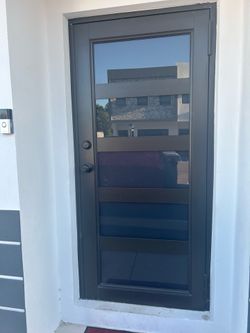 Hurricane impact doors, sliding glass doors, windows | puertas de frente y ventanas de impacto